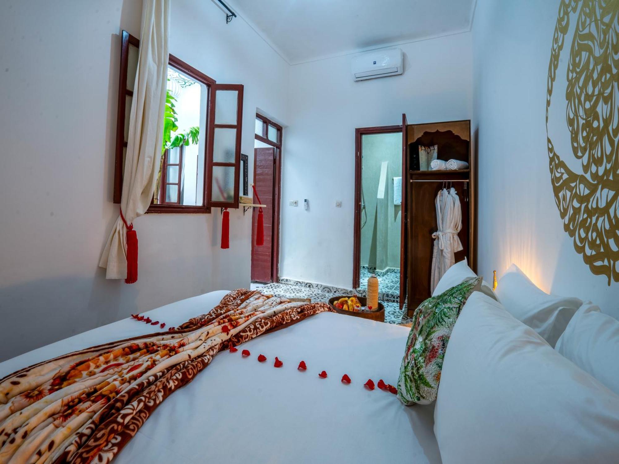 Riad Soleil D'Hiver And Spa Marrakesh Bagian luar foto