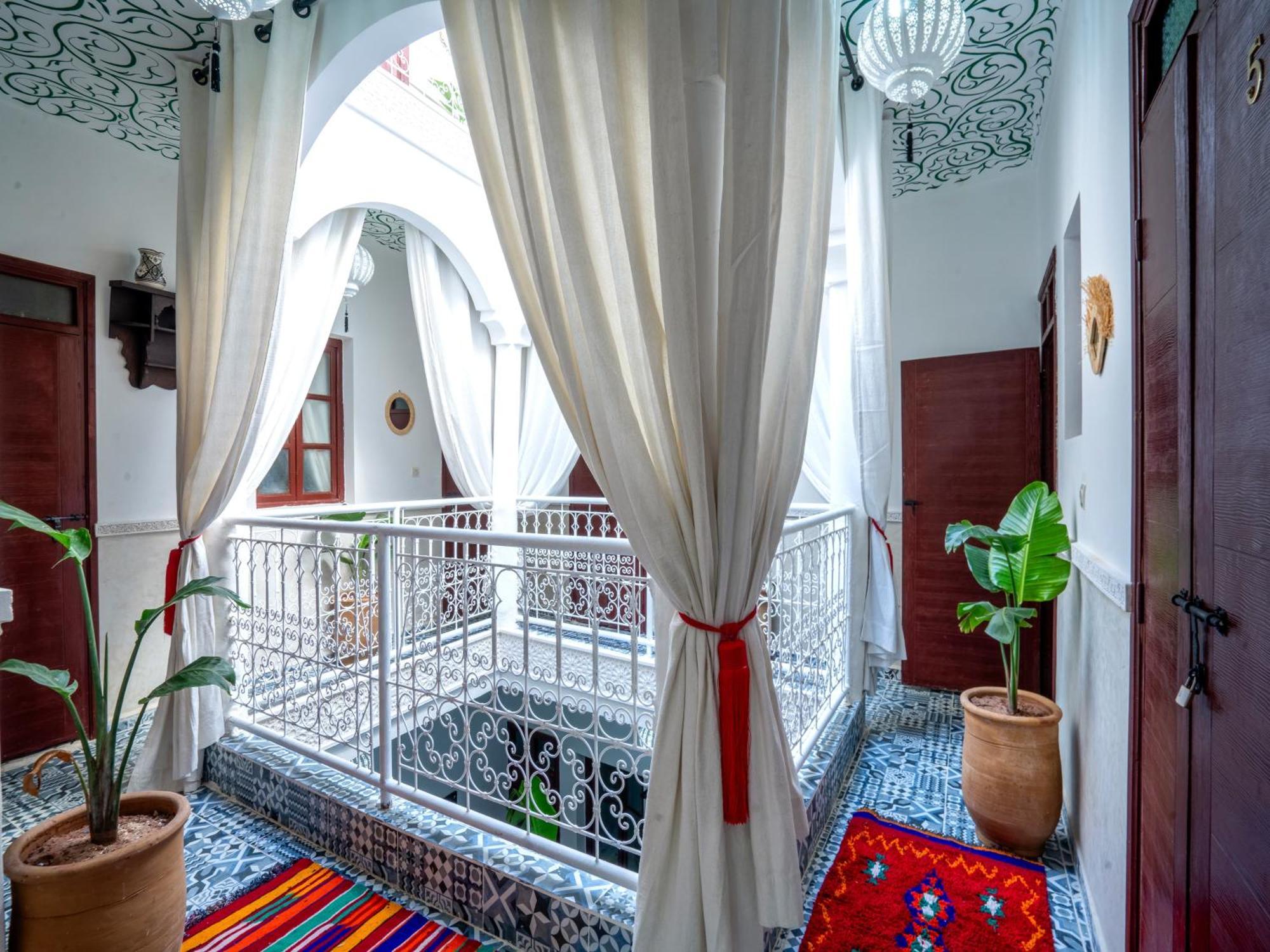 Riad Soleil D'Hiver And Spa Marrakesh Bagian luar foto