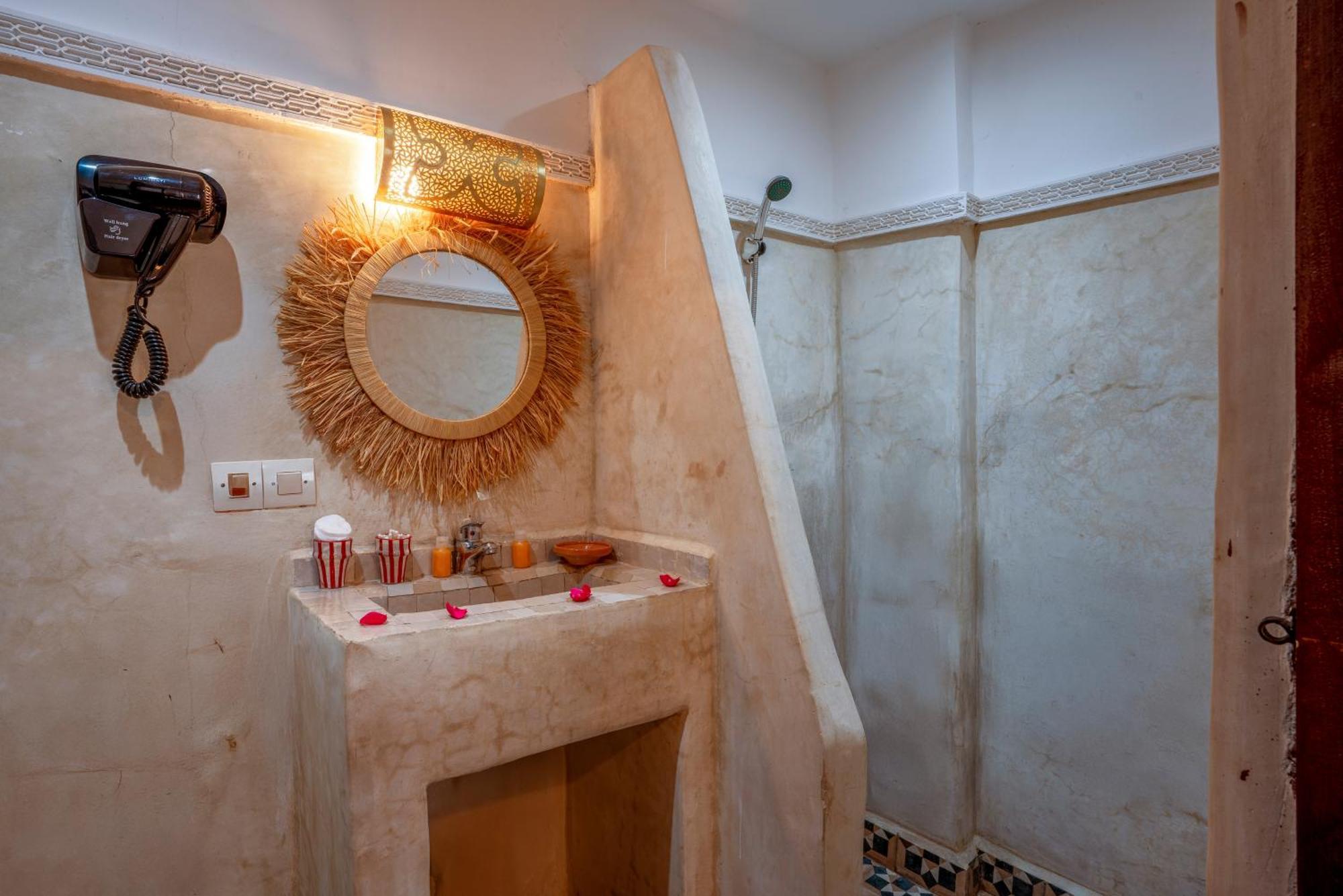 Riad Soleil D'Hiver And Spa Marrakesh Bagian luar foto