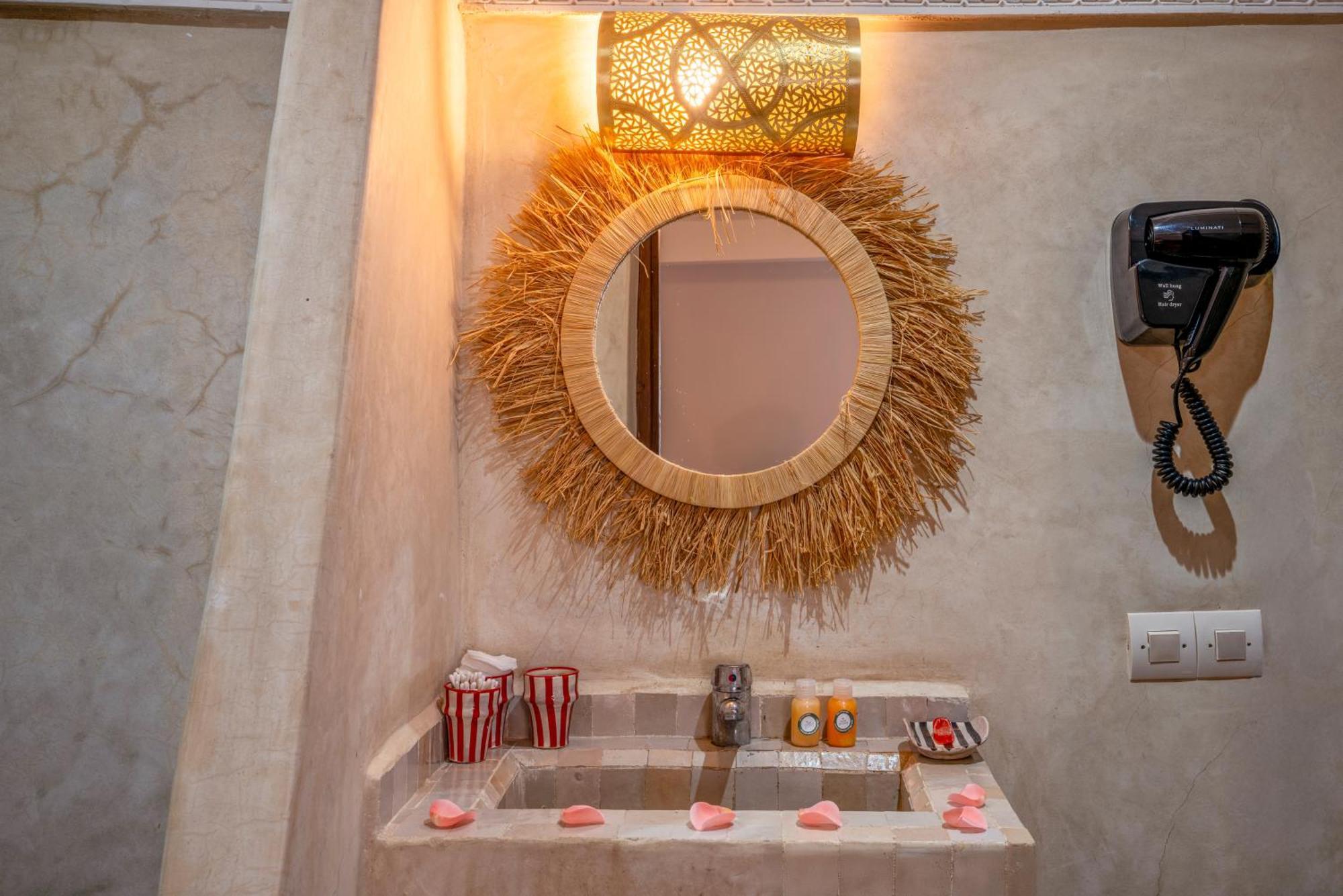 Riad Soleil D'Hiver And Spa Marrakesh Bagian luar foto